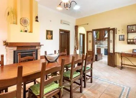 Arcadia Villa
